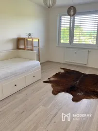 Na prenájom nadštandardný 3-izbový byt, Liptovská - časť Juh, Trenčín