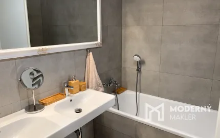 Na prenájom nadštandardný 3-izbový byt, Liptovská - časť Juh, Trenčín