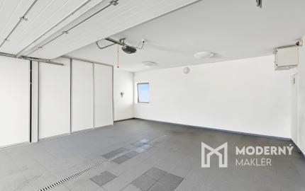 Na predaj nadštandardný rodinný dom s jedinečnou architektúrou v Bernolákove
