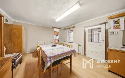 Na predaj 6-izbový rodinný dom s veľkým pozemkom v Malých Chyndiciach
