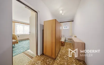 Na predaj 6-izbový rodinný dom s veľkým pozemkom v Malých Chyndiciach