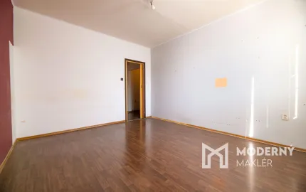 Na predaj 2-izbový byt, Trenčín - Juh