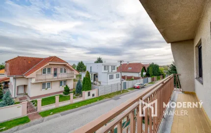 Na predaj rodinný dom s potenciálom podľa vašich predstáv len 20 minút od  Bratislavy, Veľký Biel