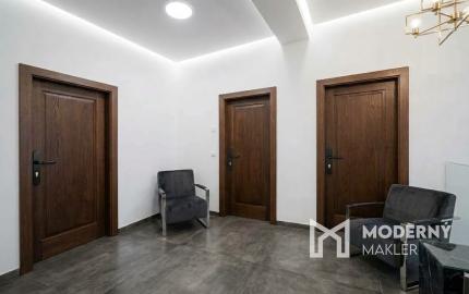 Na predaj rodinný dom s potenciálom podľa vašich predstáv len 20 minút od  Bratislavy, Veľký Biel