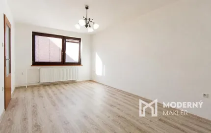 Na predaj priestranný 6-izbový rodinný dom po kompletnej rekonštrukcii v Skačanoch