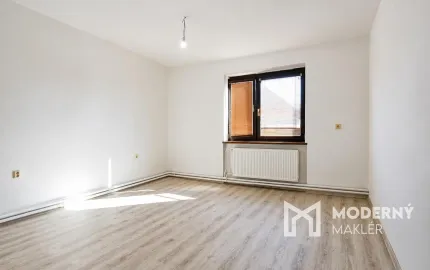 Na predaj priestranný 6-izbový rodinný dom po kompletnej rekonštrukcii v Skačanoch