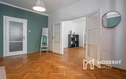 Na prenájom štýlový a priestranný 3,5 izbový byt v centre mesta/ Stylish and spacious 3.5-room apartment for rent in the Old Town
