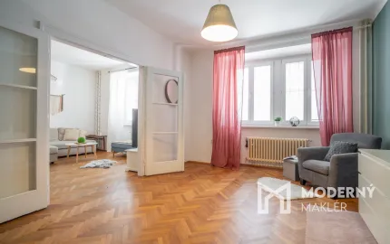 Na prenájom štýlový a priestranný 3,5 izbový byt v centre mesta/ Stylish and spacious 3.5-room apartment for rent in the Old Town