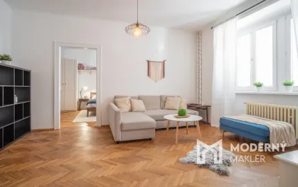 Na prenájom štýlový a priestranný 3,5 izbový byt v centre mesta/ Stylish and spacious 3.5-room apartment for rent in the Old Town