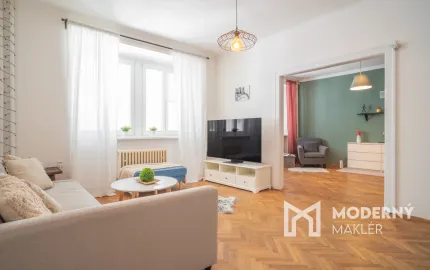 Na prenájom štýlový a priestranný 3,5 izbový byt v centre mesta/ Stylish and spacious 3.5-room apartment for rent in the Old Town