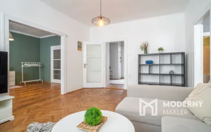 Na prenájom štýlový a priestranný 3,5 izbový byt v centre mesta/ Stylish and spacious 3.5-room apartment for rent in the Old Town