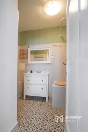 Na prenájom štýlový a priestranný 3,5 izbový byt v centre mesta/ Stylish and spacious 3.5-room apartment for rent in the Old Town