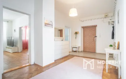 Na prenájom štýlový a priestranný 3,5 izbový byt v centre mesta/ Stylish and spacious 3.5-room apartment for rent in the Old Town