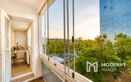 Na predaj kompletne zrekonštruovaný 3,5-izbový byt s loggiou, Gabčíkova, Karlova Ves – Bratislava