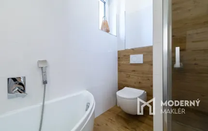 NA PRENÁJOM | Komfortný 3-izbový byt so záhradou a 2 parkovacími miestami – Trenčín, ul. Ružová