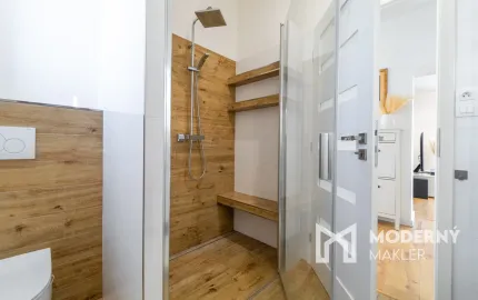 NA PRENÁJOM | Komfortný 3-izbový byt so záhradou a 2 parkovacími miestami – Trenčín, ul. Ružová