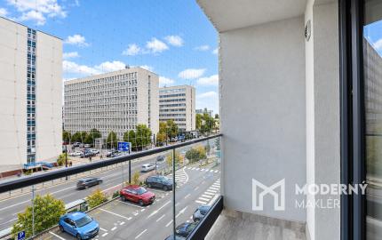 Na predaj 2-izbový moderný byt s dvoma loggiami, šatníkom a vlastným garážovým státím pri trhovisku Miletičova