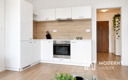 Na predaj 2-izbový moderný byt s dvoma loggiami, šatníkom a vlastným garážovým státím pri trhovisku Miletičova