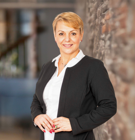 PhDr. Jana Počarovská