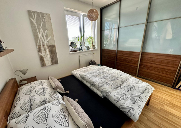 REZERVOVANÉ - EXKLUZÍVNA PONUKA! NA PREDAJ ŠTÝLOVÝ 2 IZBOVÝ BYT NA VÝCHODNEJ ULICI V TRENČÍNE