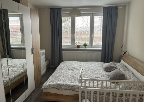 PREDANÝ !!! 3-izbový byt s vlastnou záhradou