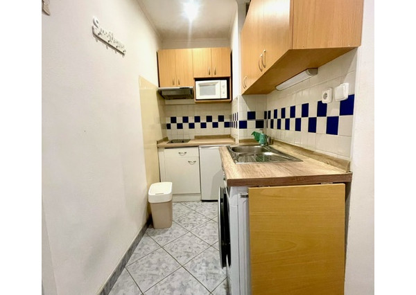 Prenájom 1 izbového bytu, Juh, Trenčín