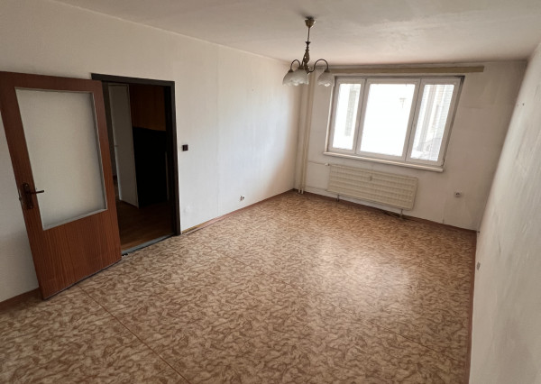 3+1 izbový byt vyhodný na rekonštrukciu, Nemšová