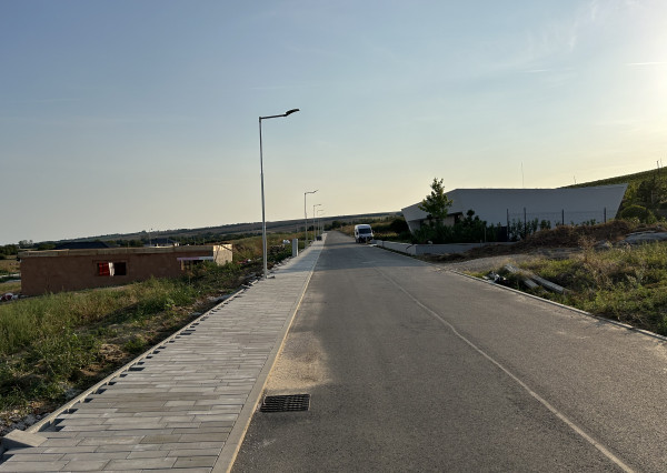 Pozemok so stavebným povolením pre rodinný dom