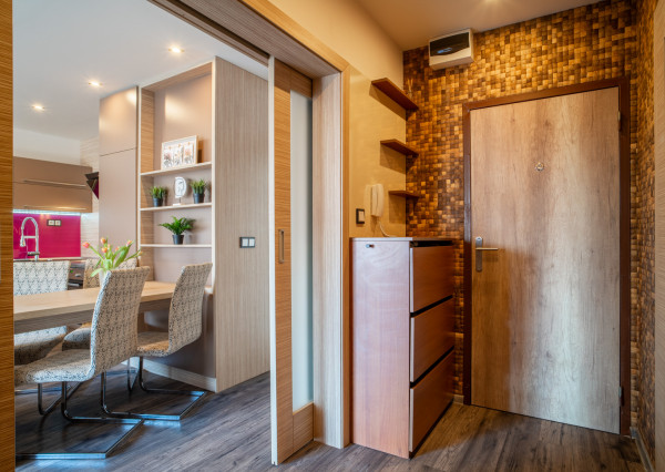 Na predaj priestranný 4-izbový byt v Trenčíne