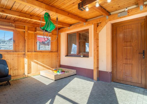 Na predaj záhradná chata vhodná na celoročné bývanie v obci Kuchyňa