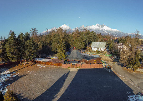 Na predaj jedinečná Zbojnícka koliba s bohatou históriou v Starej Lesnej