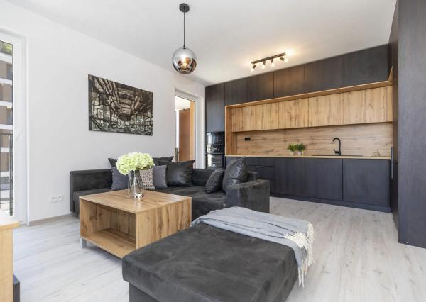 Na prenájom nadštandardne zariadený 2-izbový byt v novostavbe Slnečnice