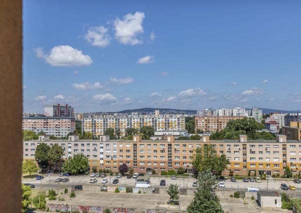 Na prenájom nadštandardne zariadený 2-izbový byt v novostavbe Slnečnice