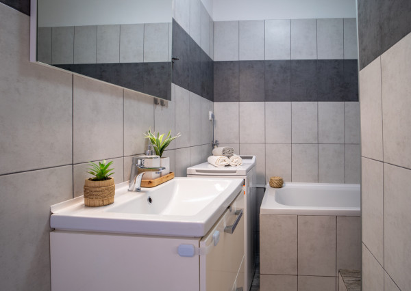 Na prenájom kompletne zariadený 3-izbový byt v Malackách