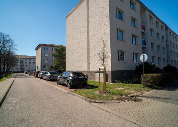 Na prenájom kompletne zariadený 3-izbový byt v Malackách