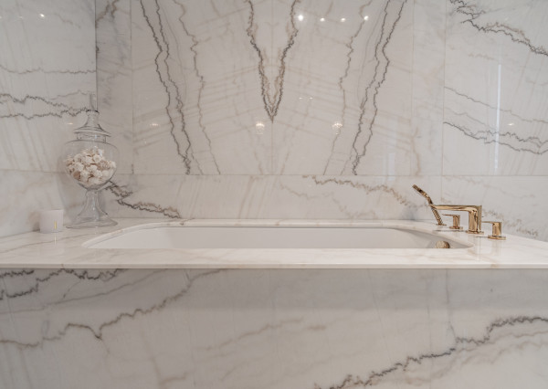 Na predaj štýlová 3-izbová časť dvojdomu v pokojnej časti obce Rovinka