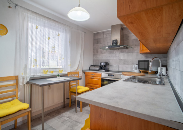 Na predaj 3-izbový byt v pokojnej lokalite Mostu pri Bratislave