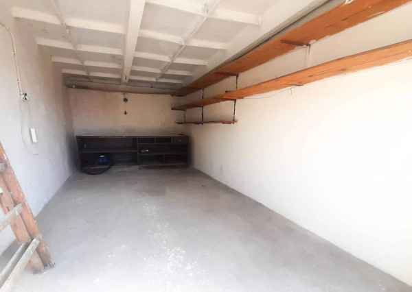 Na prenájom murovaná garáž v Stupave