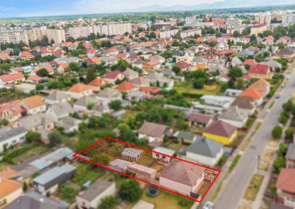 Na predaj rodinný dom za výhodnú cenu v centre Malaciek