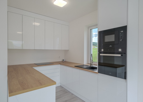 Na predaj 3-izbový byt v ŠTANDARDE so slnečnou terasou kúsok od Prešova