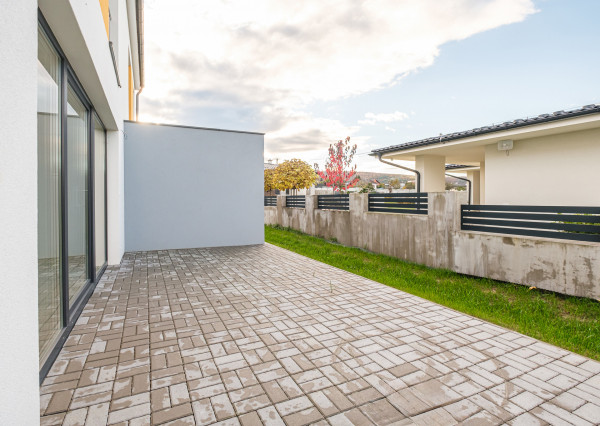 Na predaj 3-izbový byt v ŠTANDARDE so slnečnou terasou kúsok od Prešova