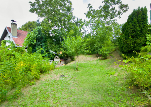 Na predaj rekreačná chata v jedinečnom prostredí Malých Karpát v Sološnici