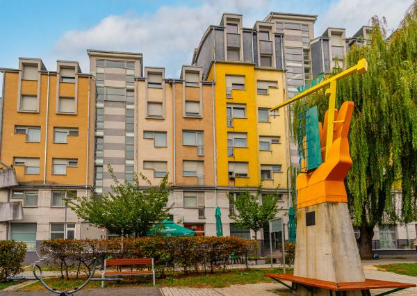 Na predaj gastroprevádzka s vonkajšou terasou v Karlovej Vsi