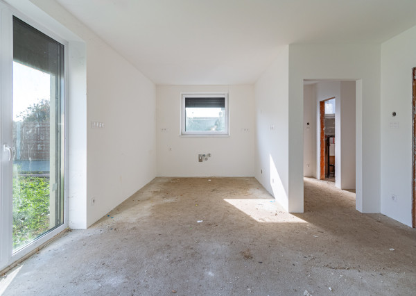 Na predaj moderný 4-izbový rodinný dom s terasou v Hrnčiarovciach nad Parnou