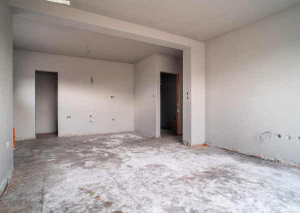 Na predaj nadštandardný 3-izbový byt s vlastnou záhradou v Kráľovej pri Senci