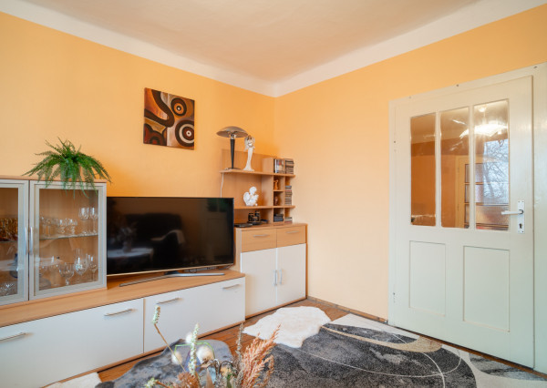 Na predaj 4-izbový rodinný dom vo Vinohradoch nad Váhom