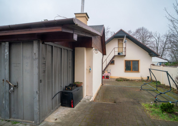 Na predaj 4-izbový rodinný dom vo Vinohradoch nad Váhom