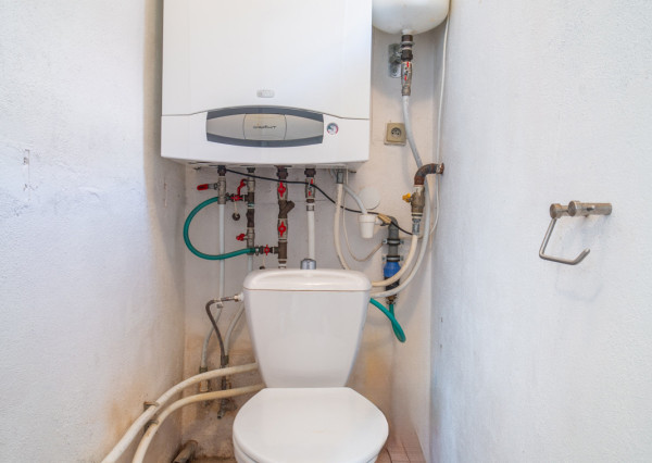 Na predaj rodinný dom s rozľahlým pozemkom v obci Nové Sady