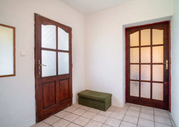 Na predaj rodinný dom s rozľahlým pozemkom v obci Nové Sady