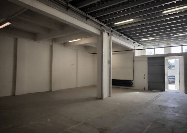 Na prenájom skladový priestor v Stupave